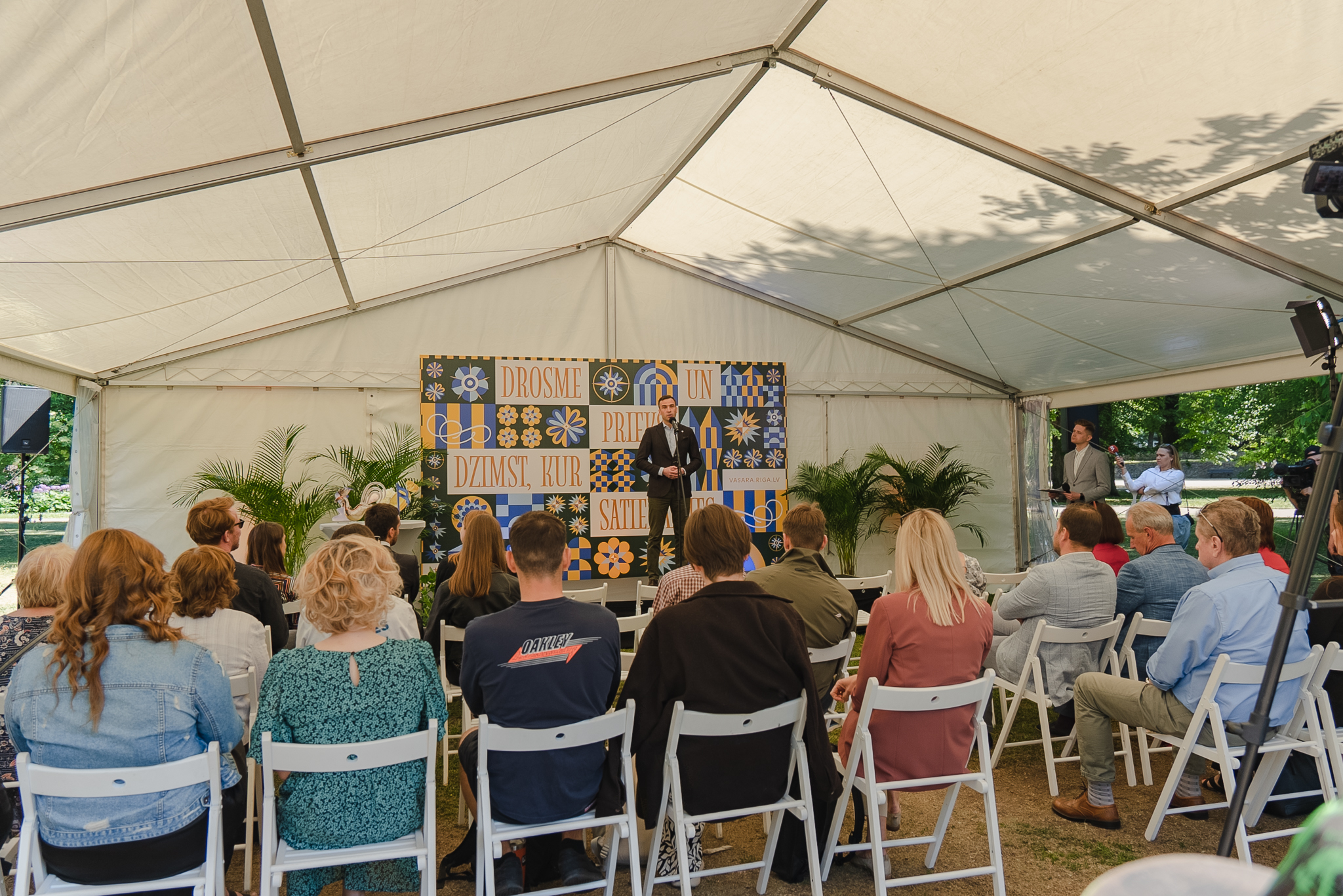 52967826912 12c50678c5 O