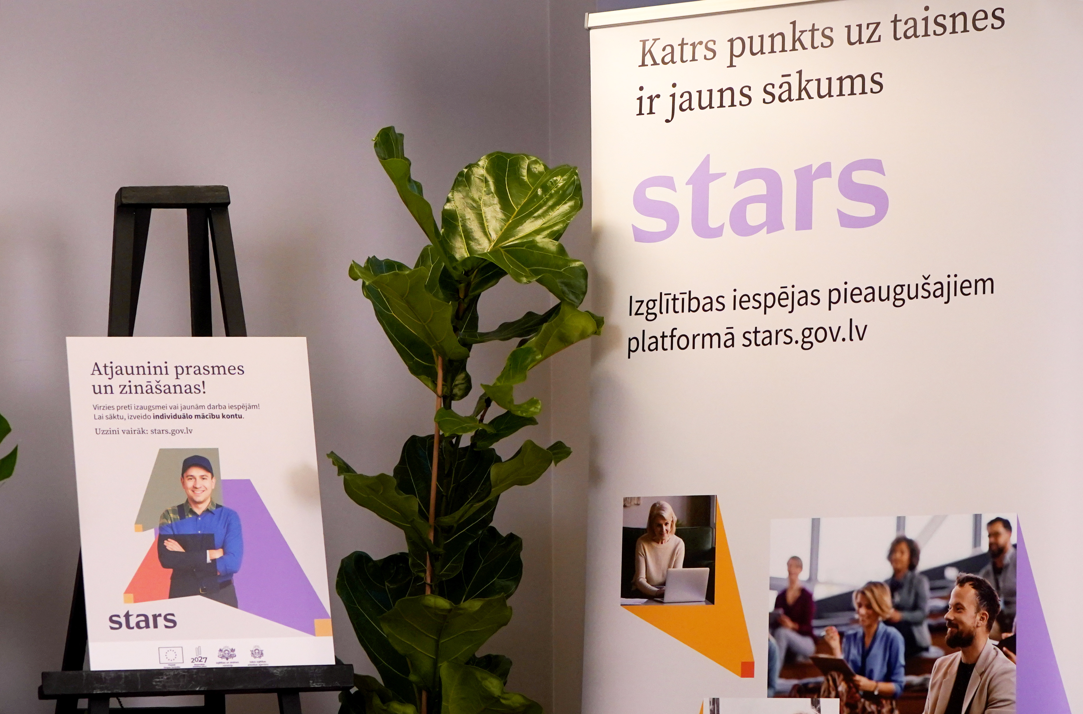 Publicitātes Foto Diskusija Atjaunini Prasmes Ilgtspējīgai Karjerai